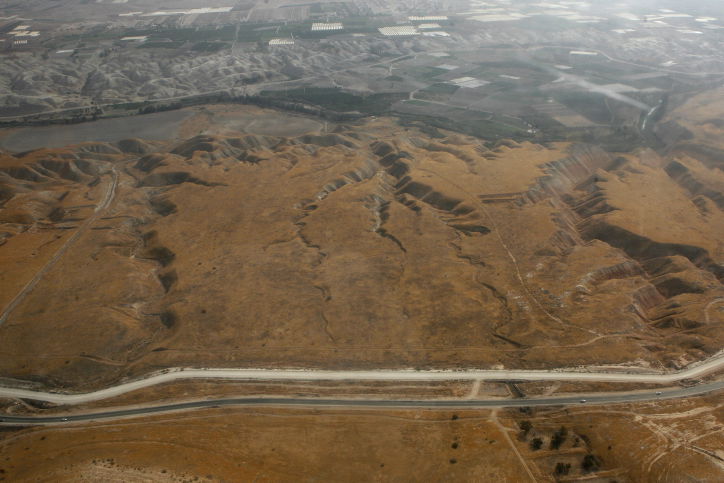 כביש הבקעה. ארכיון