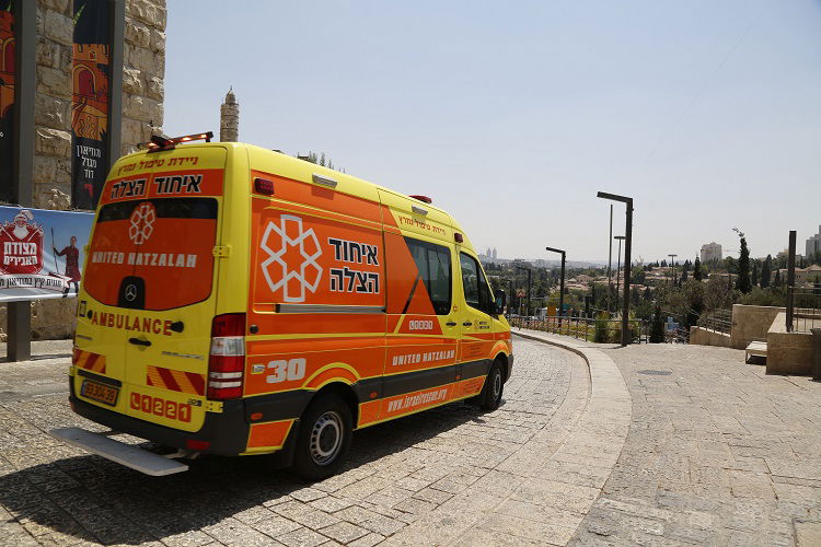 בני ברק: ילד כבן 5 נפל ושבר את הגולגולת