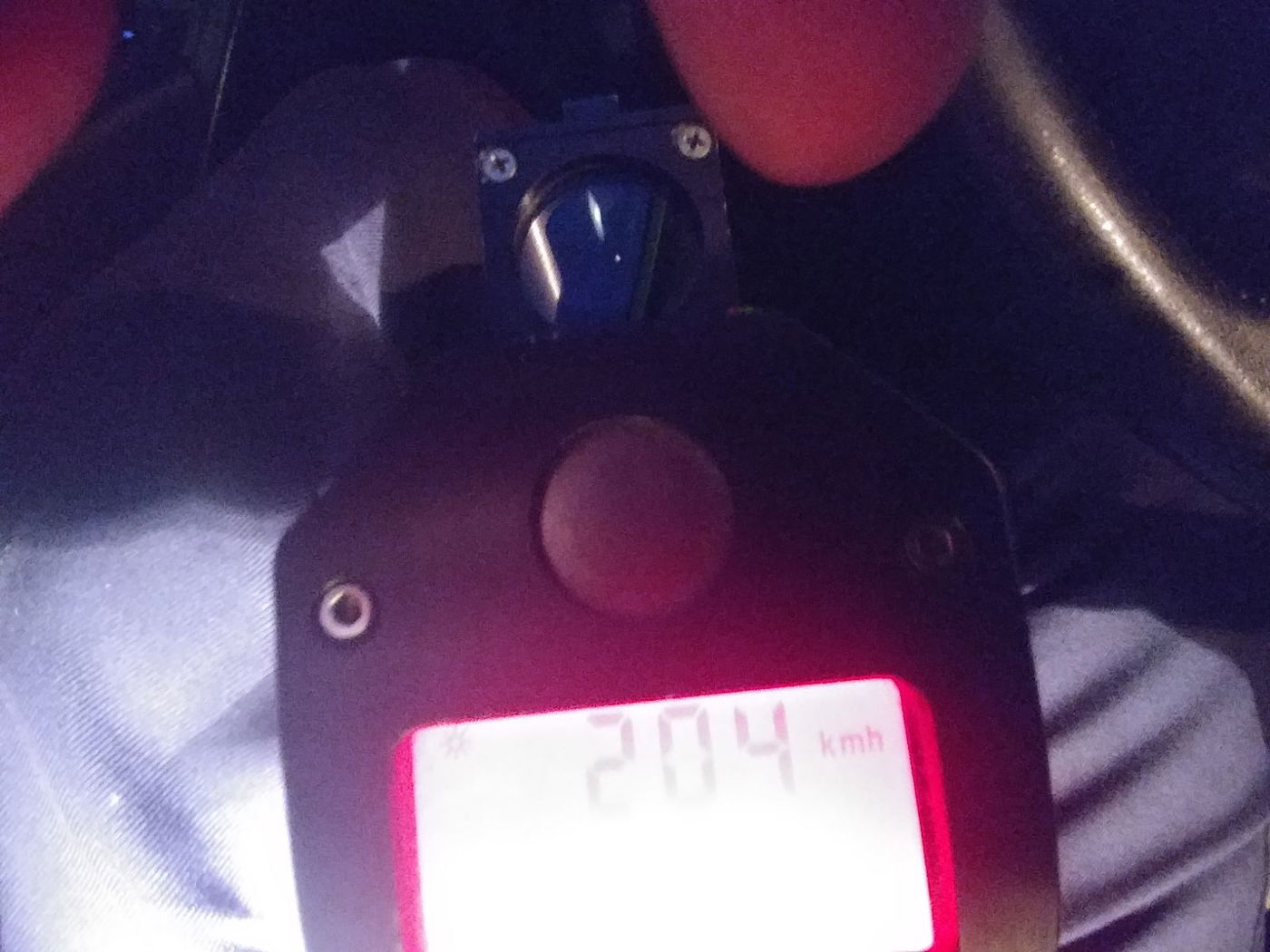 נתפס על 204 קמ"ש וטען: "הכביש היה ריק"