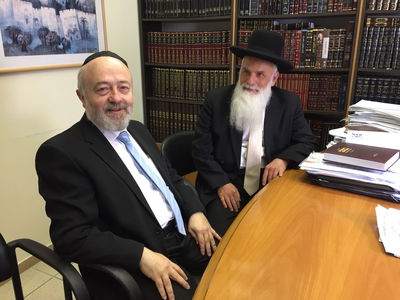 הרב מלכה עם הרב יעקבי, הבוקר