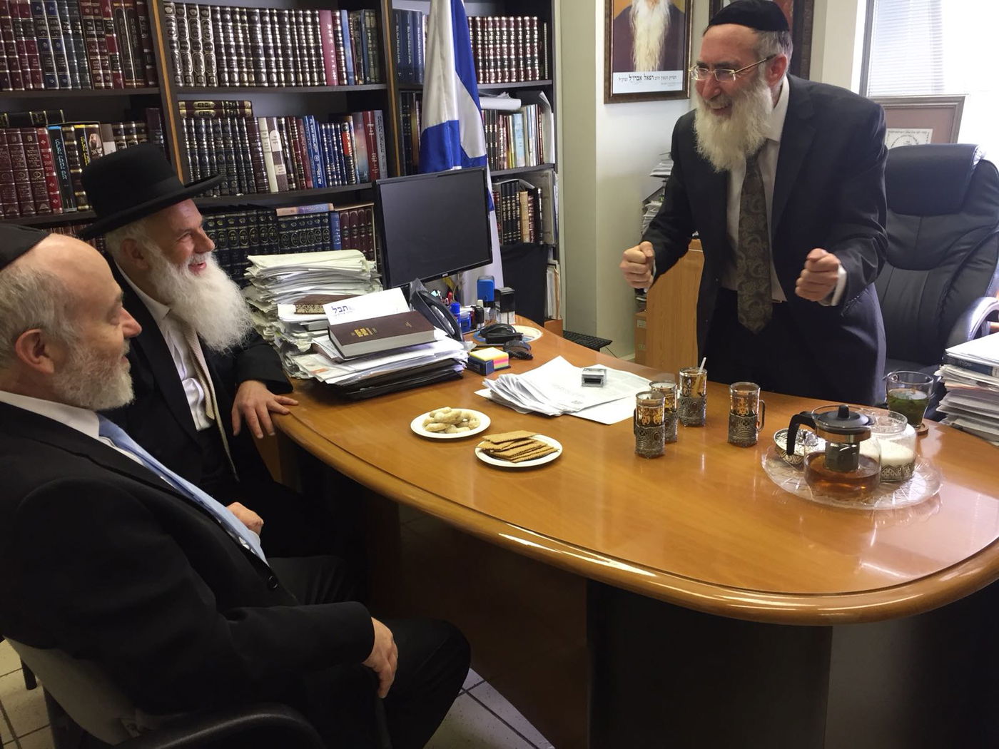 המנכ"ל הנכנס סייר עם המנכ"ל היוצא • צפו