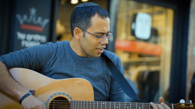 מתי שריקי בסינגל קליפ חדש - "מסתתר"