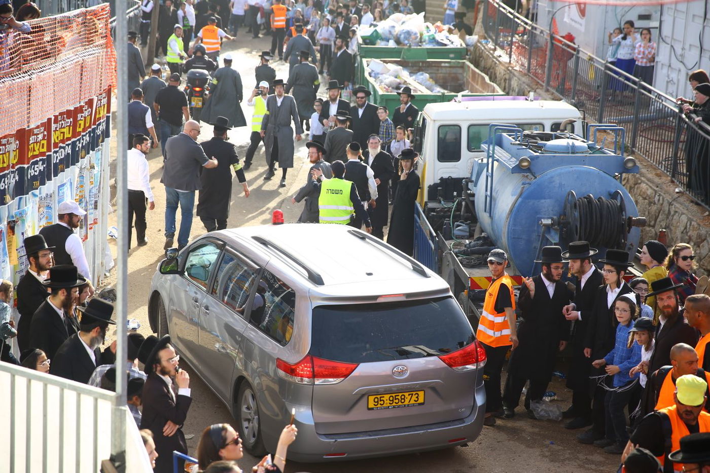 שירה הרשקופ, כיכר השבת