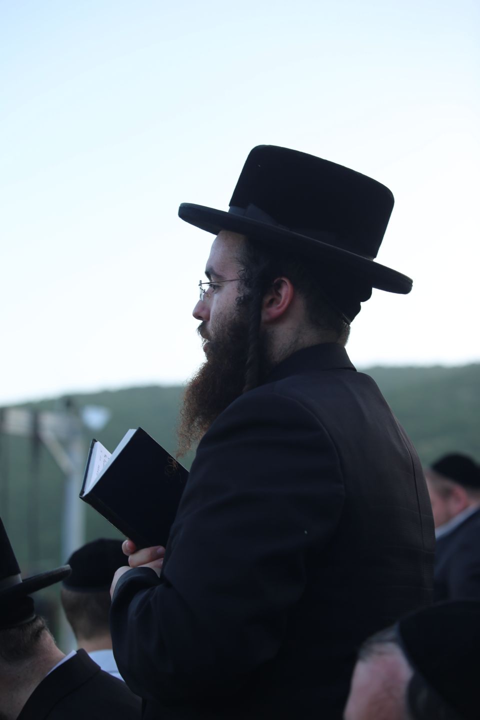 שמולי הרשקופ, כיכר השבת