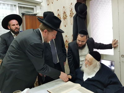 קרלנשטיין בבית מרן הגר"ח