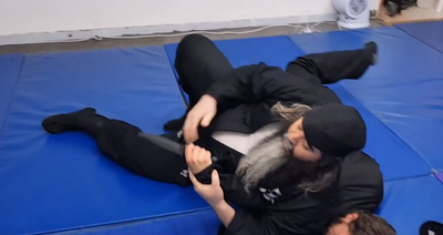 הנינג'ה החרדי ילמד אתכם להתגונן מסכין