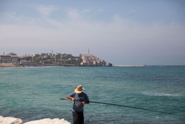 דייג ביפו אתמול