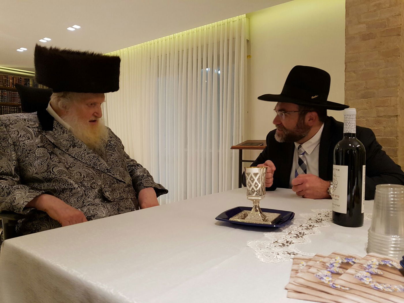 הראב"ד בבית מונטג, הערב