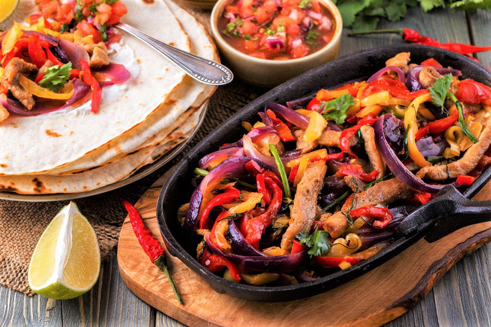 פהיטס רצועות עוף וירקות