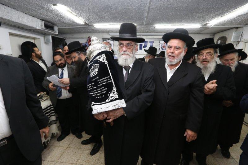 זק"א ת"א: הוכנס ס"ת השאלה למשפחות אבלות