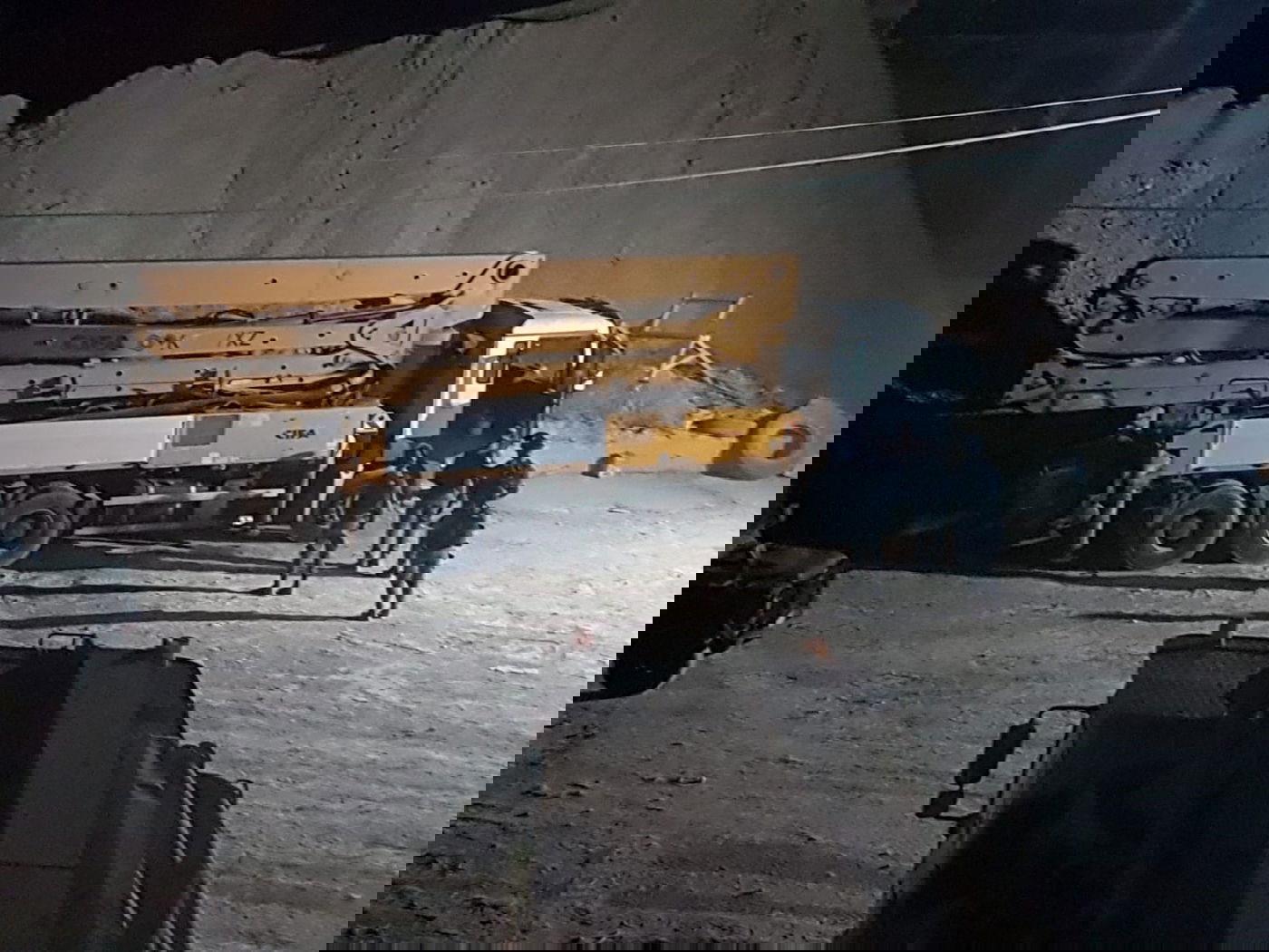 משאבת בטון יקרה שנגנבה אותרה בחברון