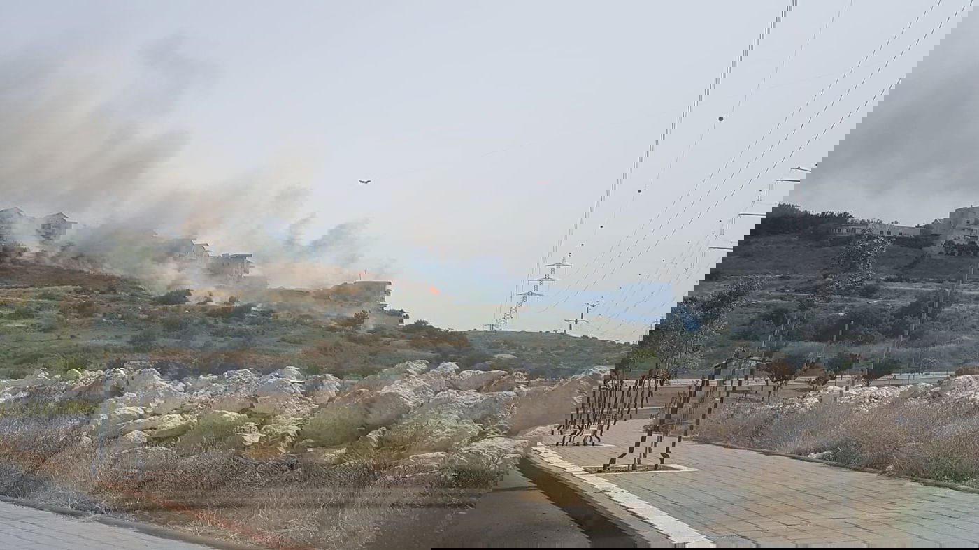 שריפת ענק בבית שמש; בית כנסת עלה בלהבות