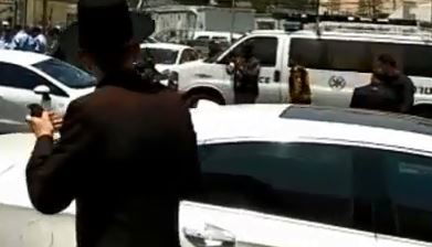 בהפגנה למען העריקה: 'חרדק' על חייל • צפו