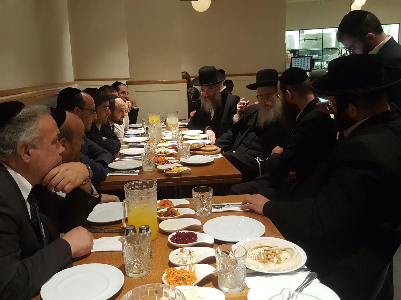 ליצמן, ברקת וחברים חגגו עם יעקב איזק • תיעוד מיוחד