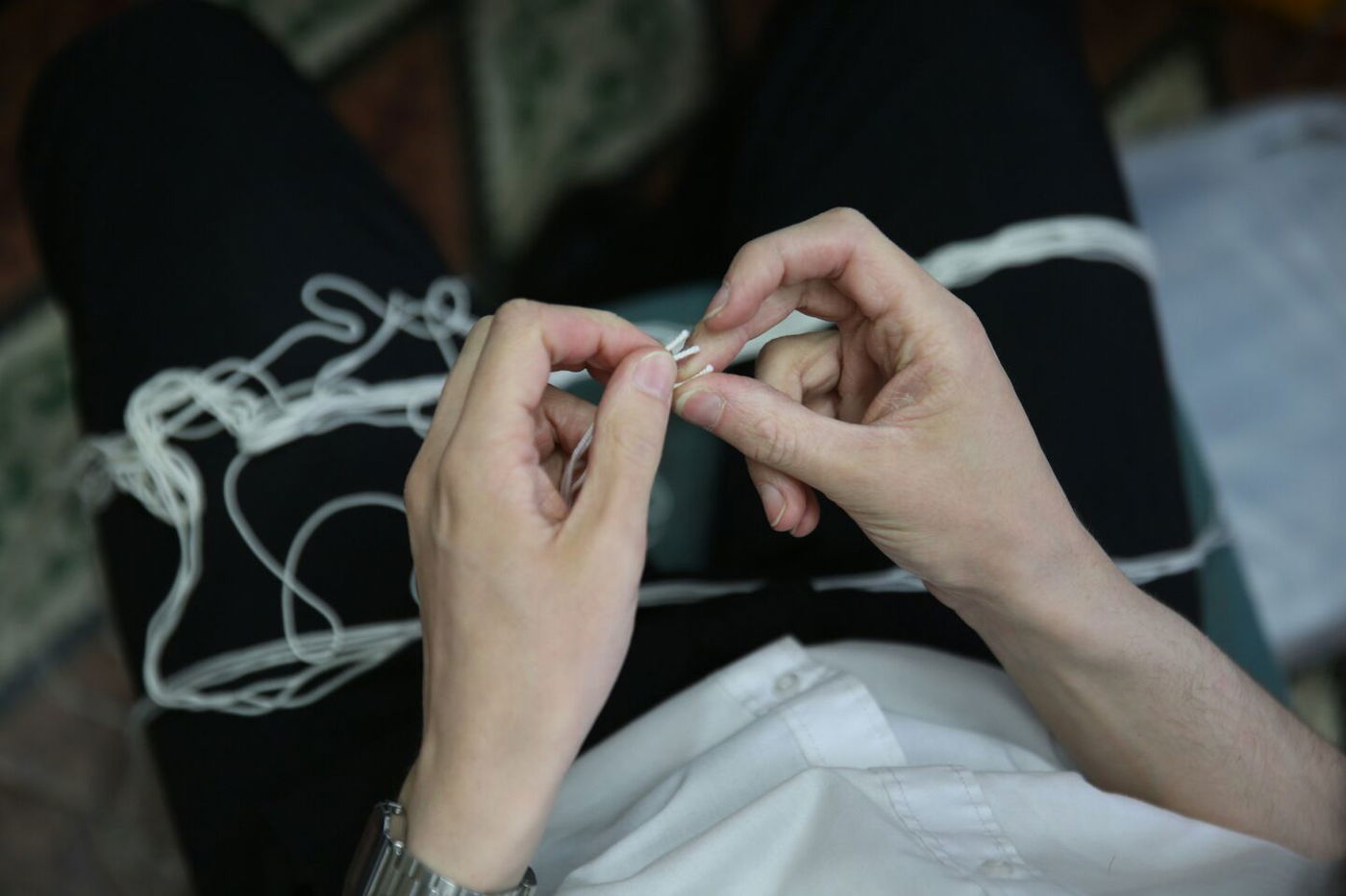 לשם מצווה: כך קושרים ציציות • תיעוד