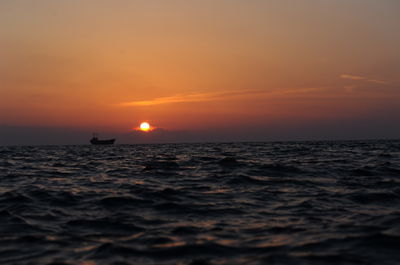 שקיעה השבוע בקפריסין