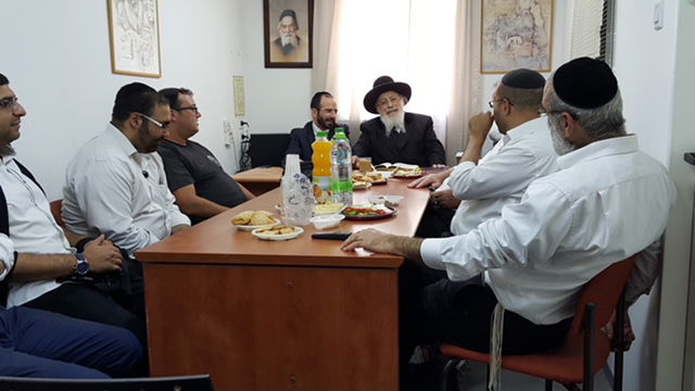 הגר"ש אליטוב חיזק את משגיחי הכשרות