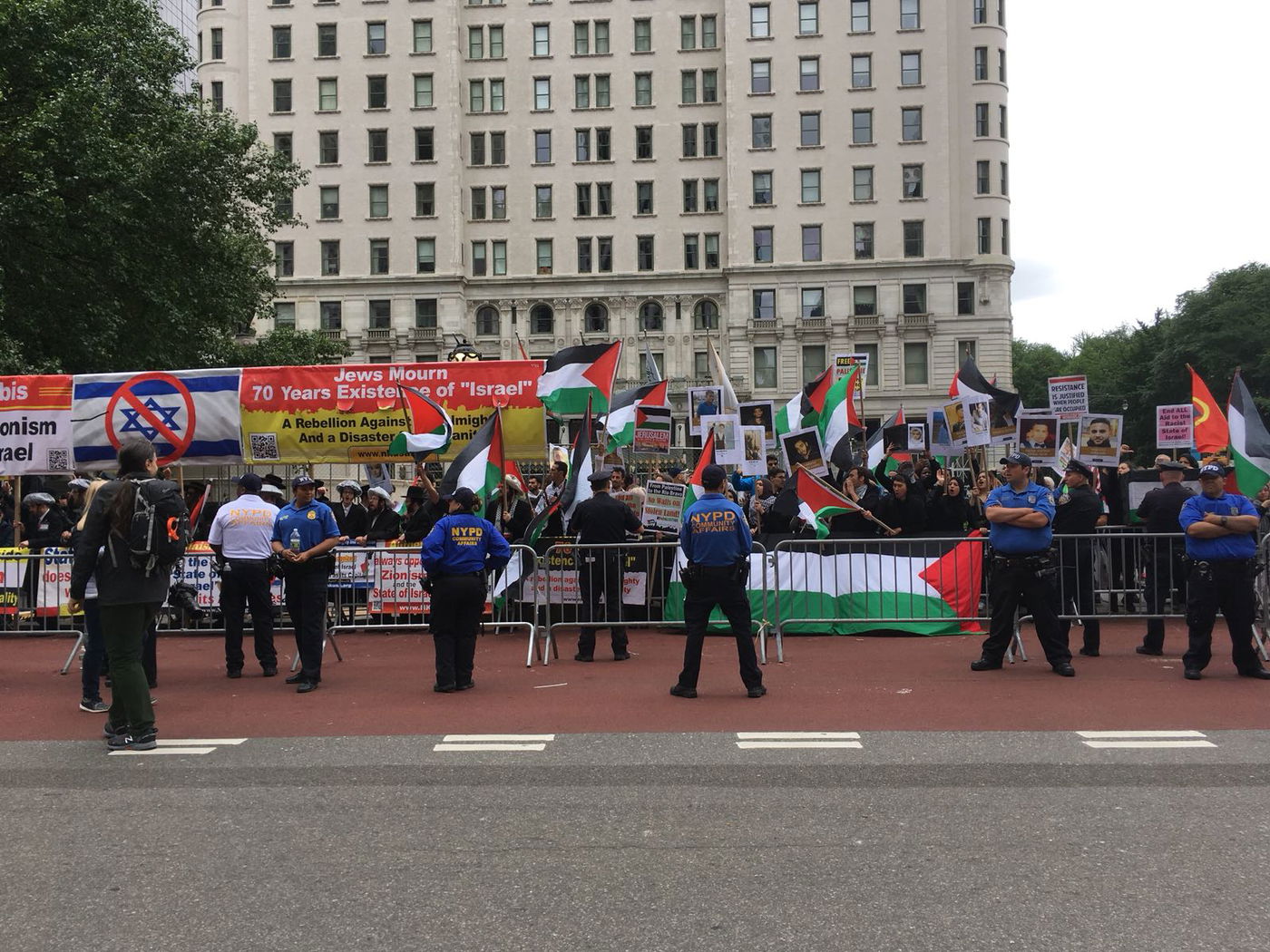 עם ליפא ומירי רגב: תהלוכה ציונית בניו יורק