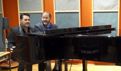 גד אלבז וגרשון ורובה בקליפ מרגש  • צפו