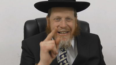 הסגולה היומית: כך נזכה לאריכות ימים ושלום בית • צפו