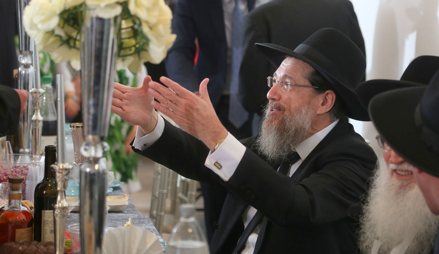 הגרב"צ הכהן קוק בשמחה