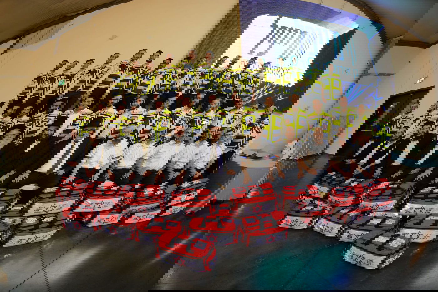 המתנדבים החדשים.