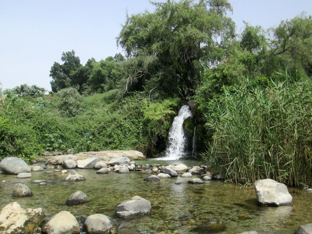 טבחה, המפל הנסתר