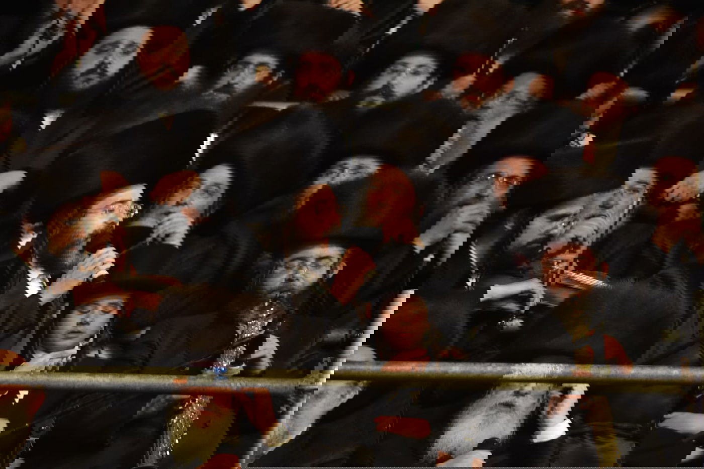 החזן וה'ספודיק' הגוראי בשמחת בעלזא • צפו