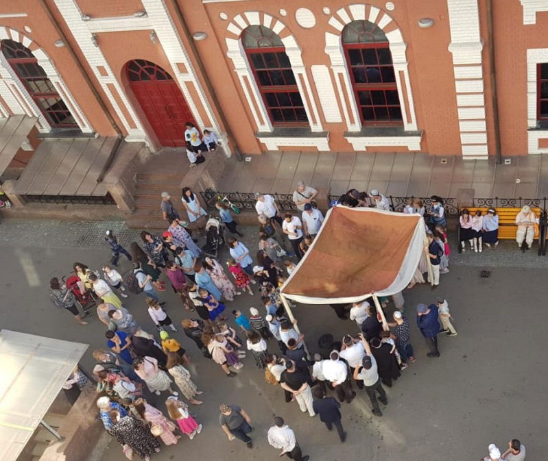 החופה הנדירה. תיעוד מלמעלה