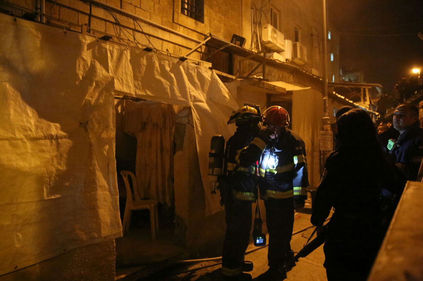נכנסו לכבות שריפה והותקפו בידי הקיצונים
