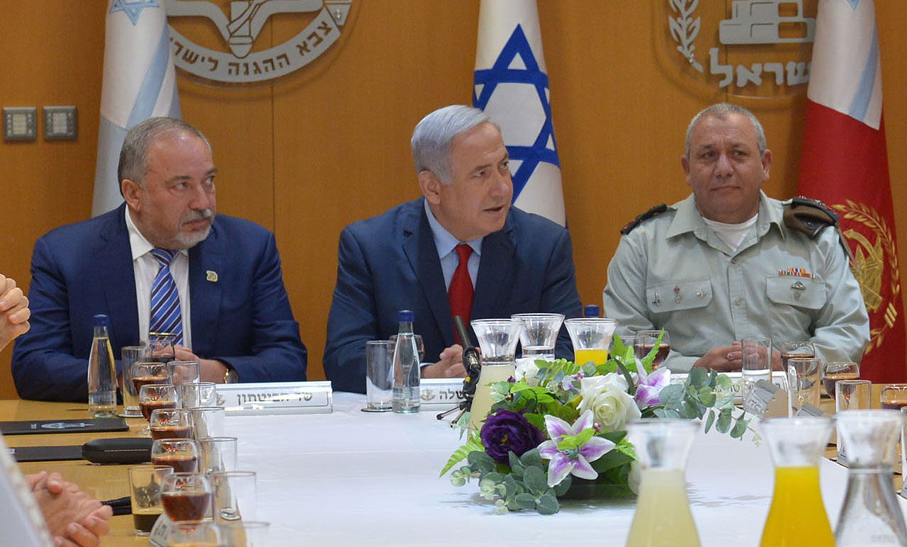 איזנקוט, נתניהו וליברמן