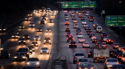 צפו: הסרט שדונלד טראמפ הקרין לקים ג'ונג און