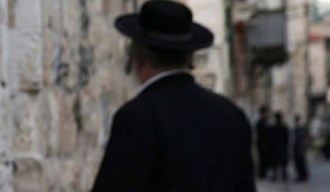 הגוי התחזה לרב וסייע בשוד של יצירות אומנות