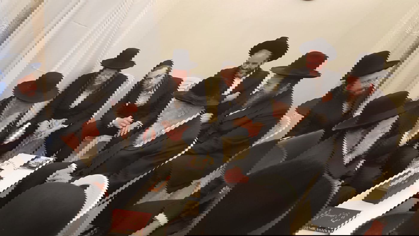 סגן השר ליצמן ניחם את מנכ"ל המרכז העולמי של חסידות גור