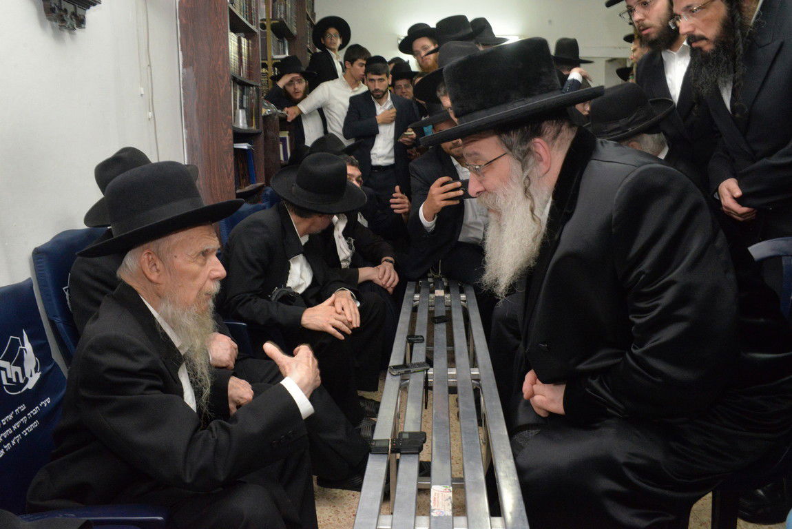 מדוע ראש הישיבה מסר שיעור בעברית. צפו