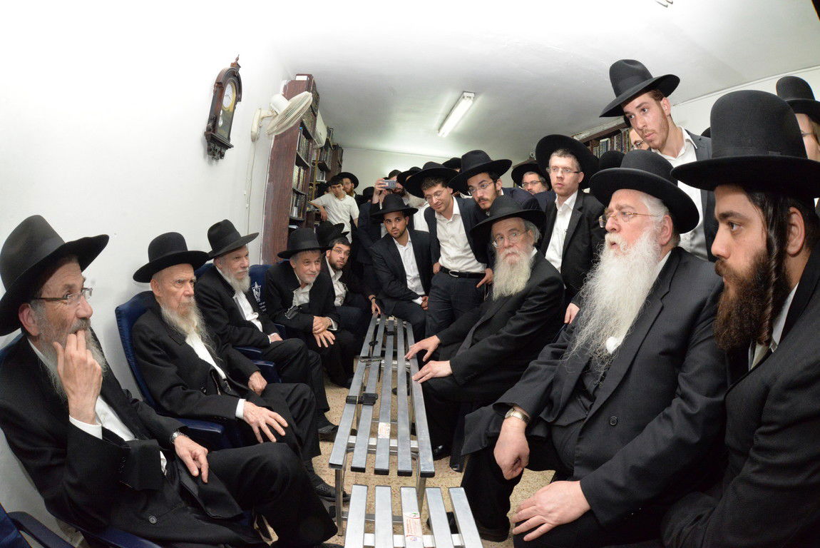 הגר"ש עמאר ודרעי ניחמו את ראש הישיבה