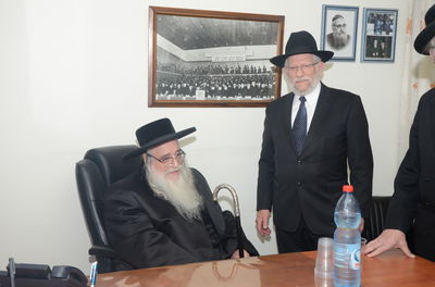 הרב משה גבירץ ז"ל והאדמו"ר מצאנז