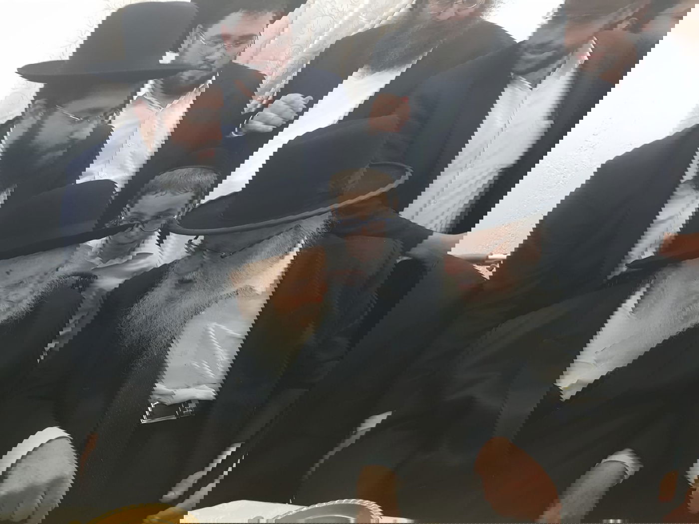 תמונות: הגר"ח קנייבסקי באירוסין של נכדו