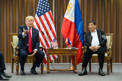 דוטרטה בעת ביקורו של טראמפ