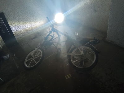 באמצע הלילה: סוללת אופניים גרמה לשריפה בבניין מגורים