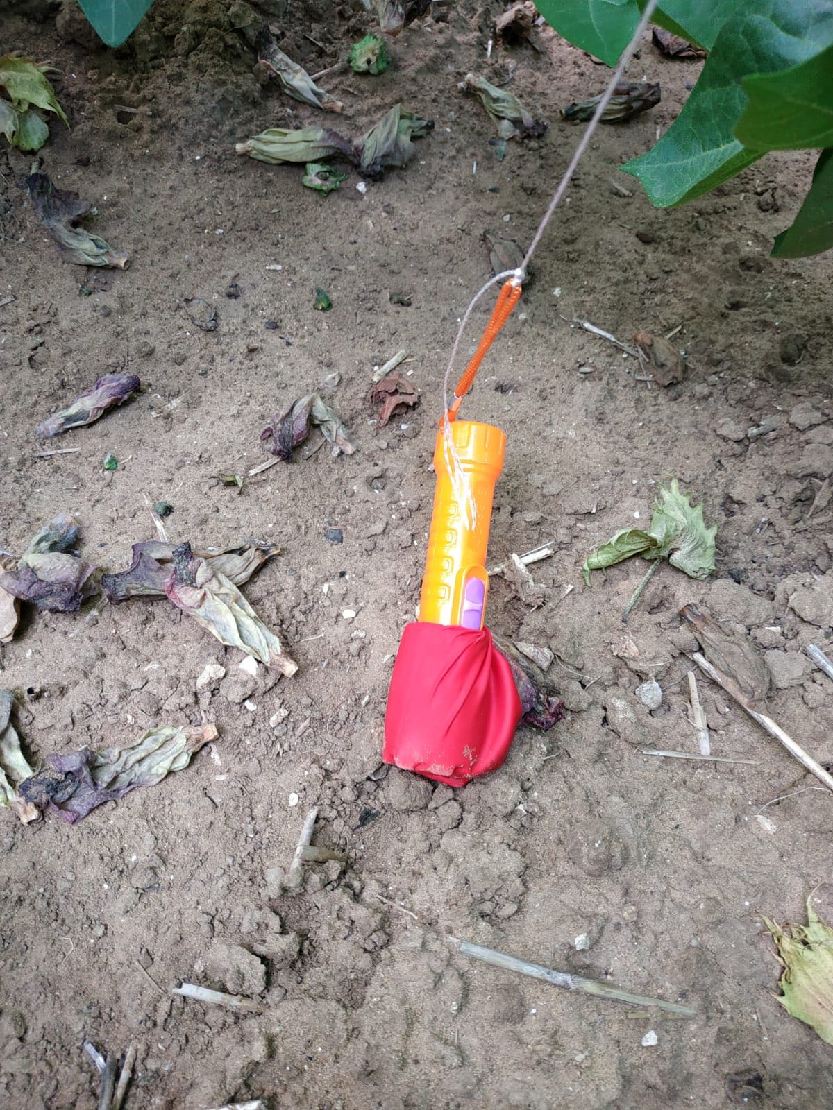 חבלני המשטרה נאבקים בבלוני הנפץ בדרום