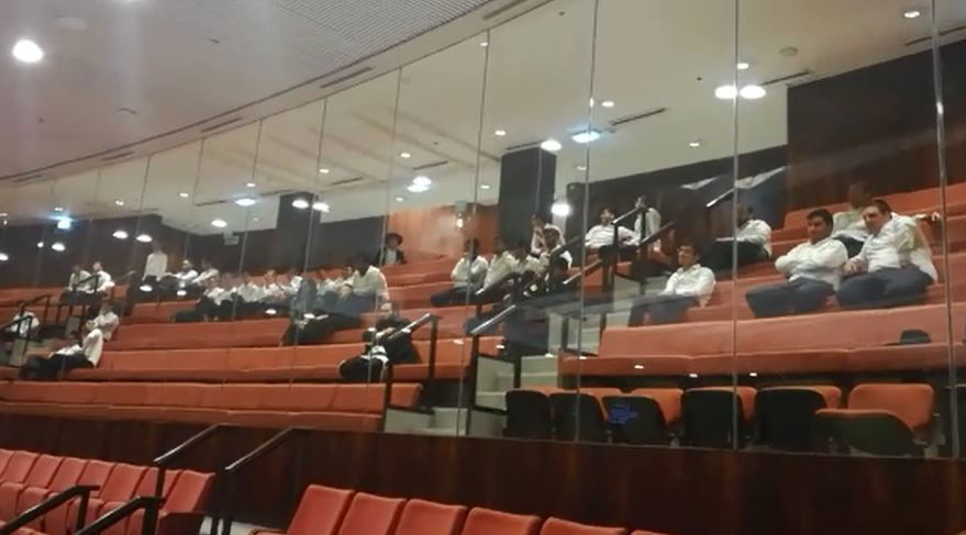 הגול העצמי של בחורי הישיבה בכנסת / דעה