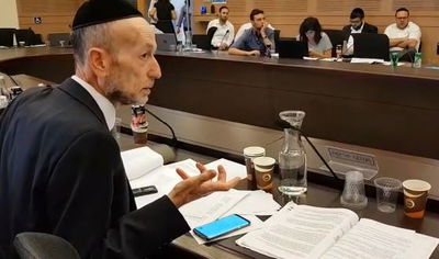 אורי מקלב ו"האנטישמי"