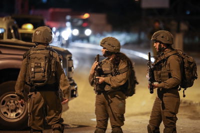 נלחמים בטרור: צה"ל פשט על הכפר חיזמא