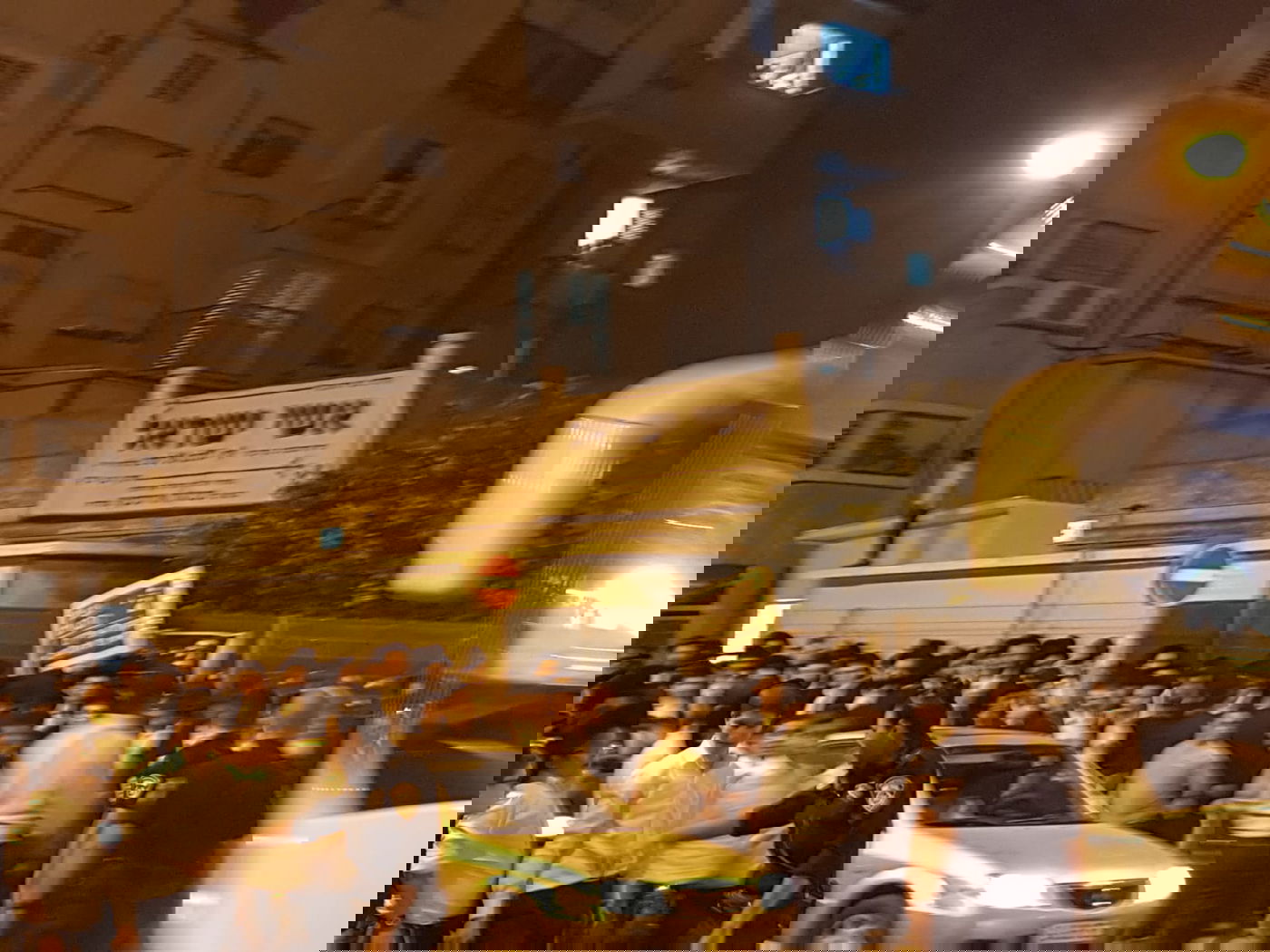 בית כנסת 'אשי ישראל', מוקד היציאה להפגנות