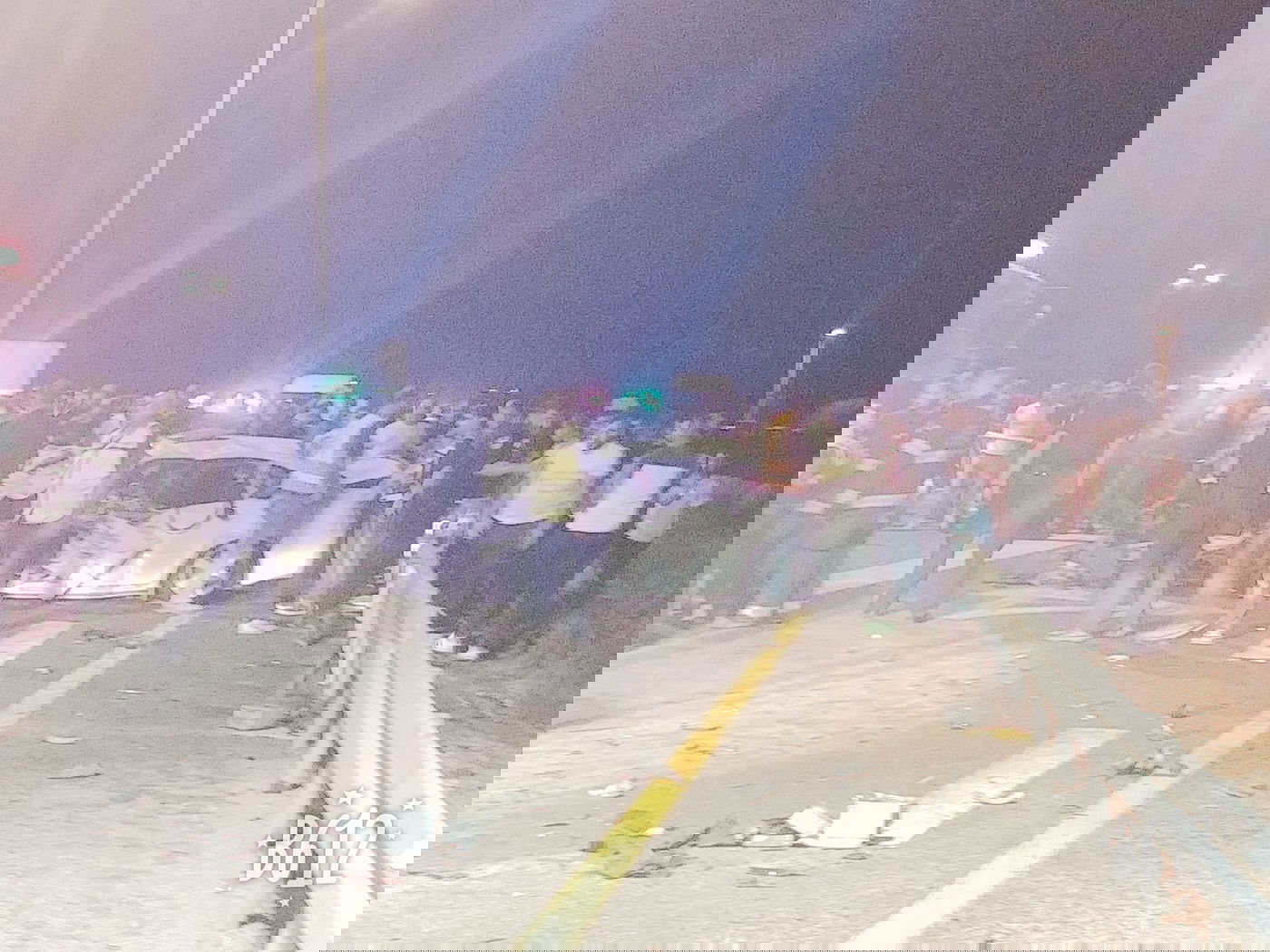 הסקרנים בזירה