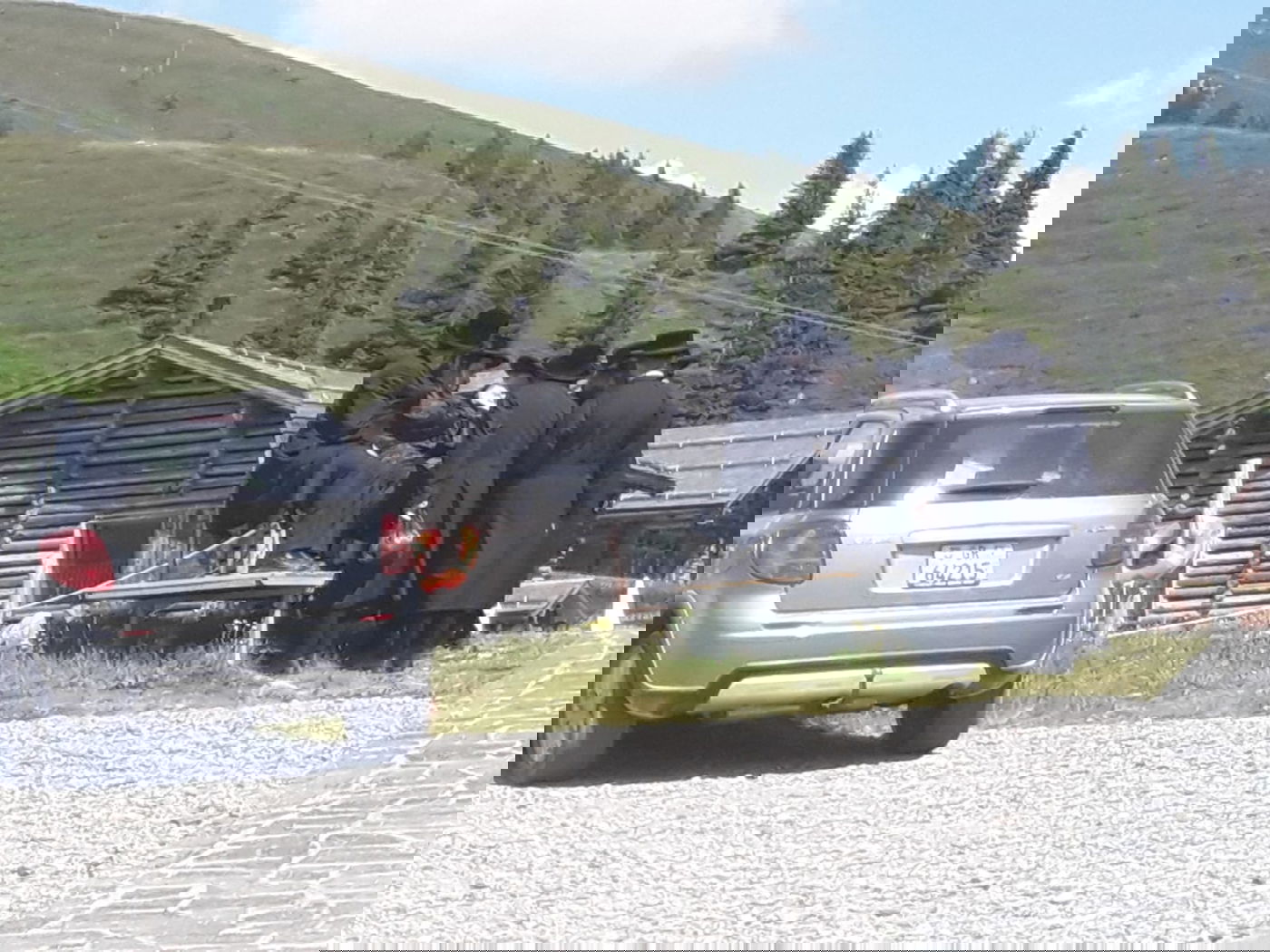 כך נופש האדמו"ר מתולדות אברהם יצחק בעיירה דאבוס בשוויץ • צפו