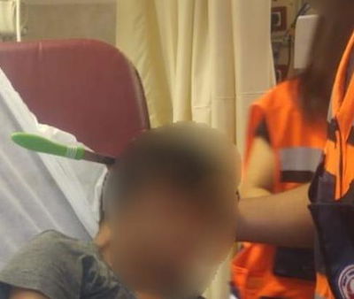 הסכין בראשו של הילד