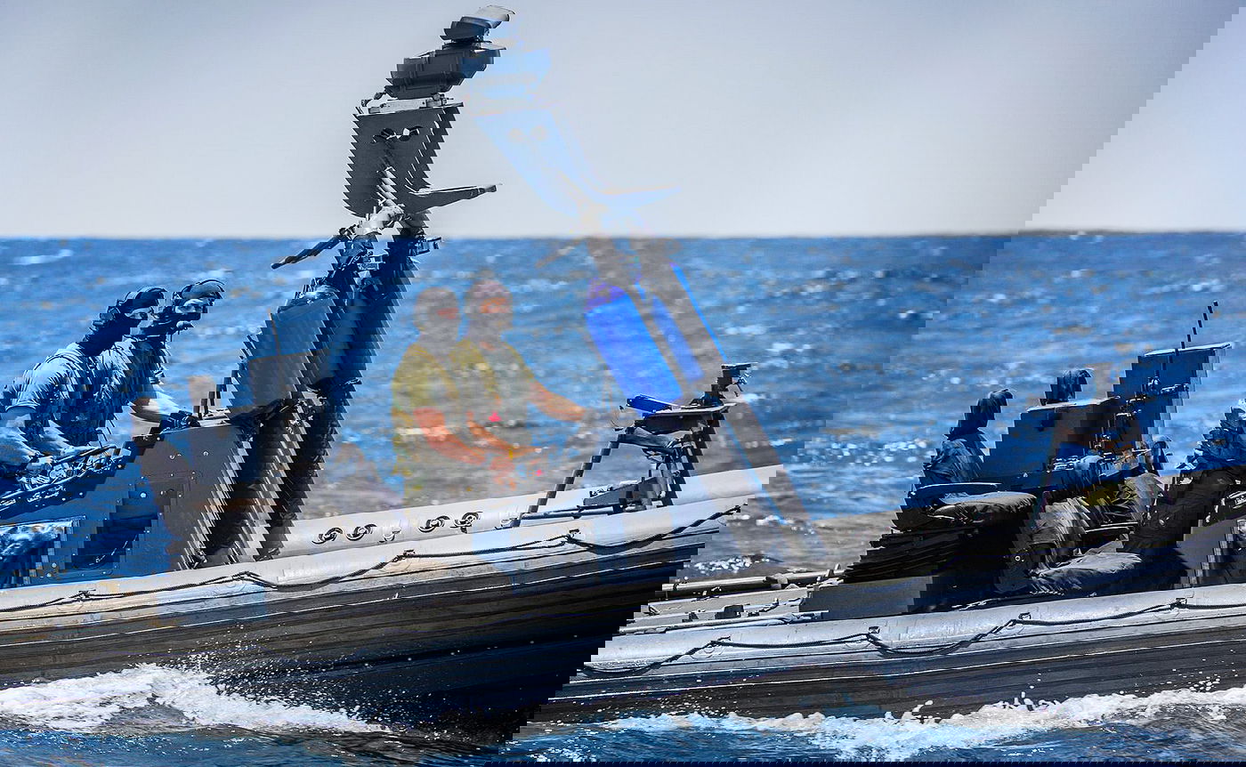 שייטת 13, ארכיון