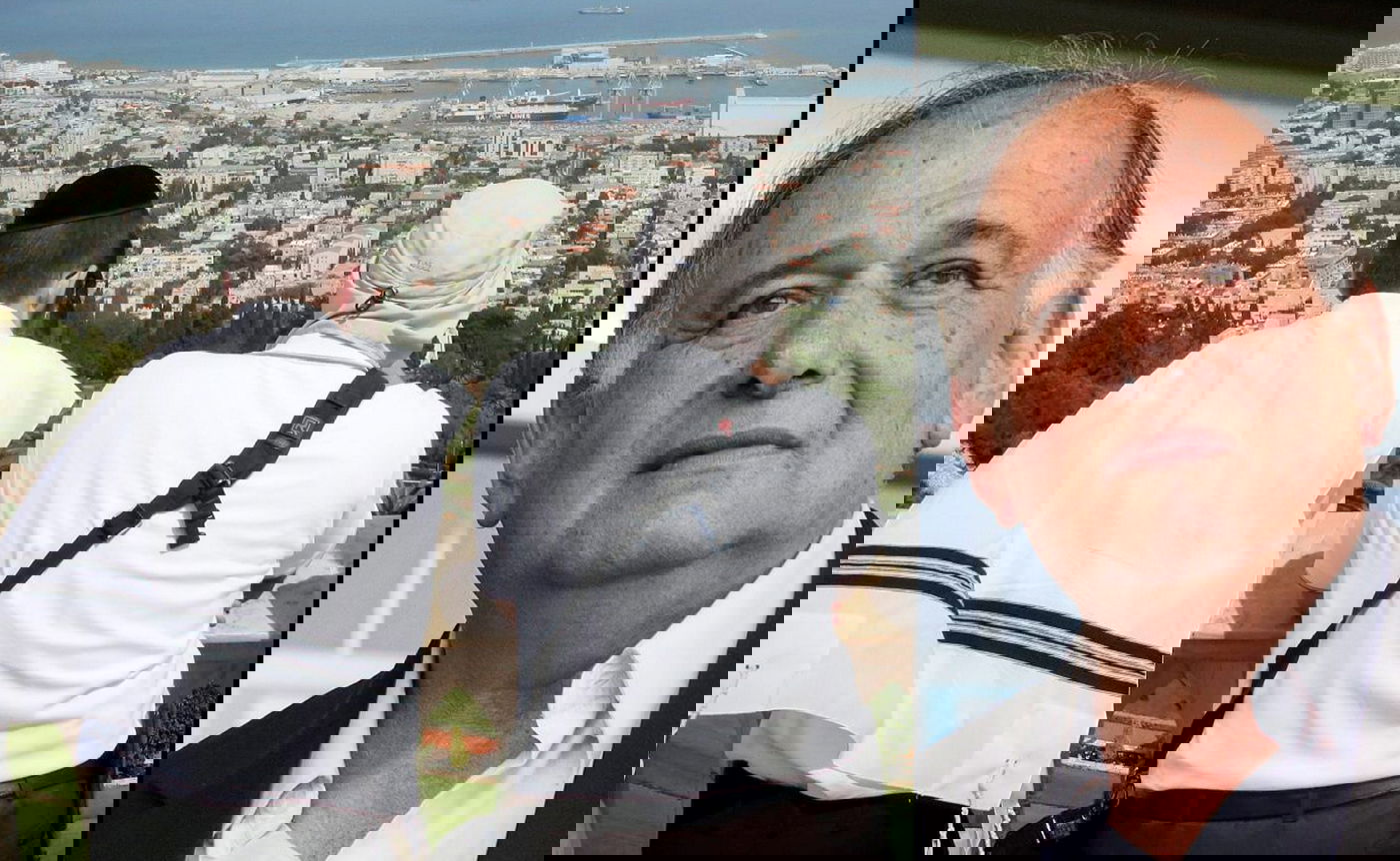 יהב על רקע מפרץ חיפה